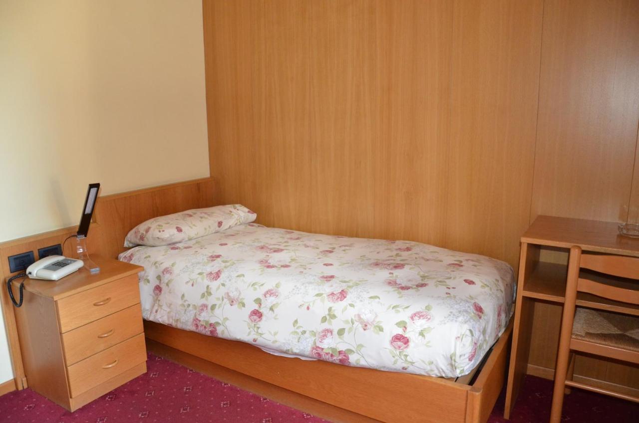Hotel Victoria Ливиньо Стая снимка