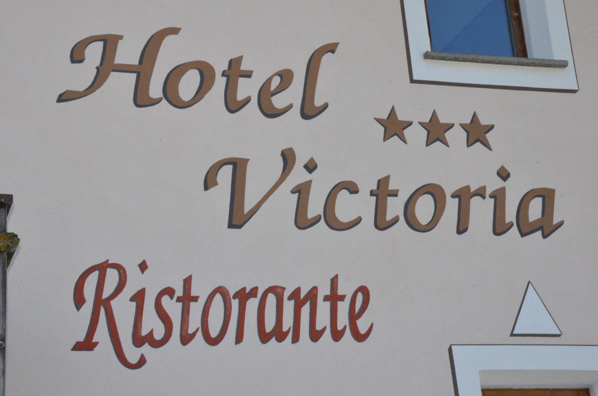 Hotel Victoria Ливиньо Екстериор снимка